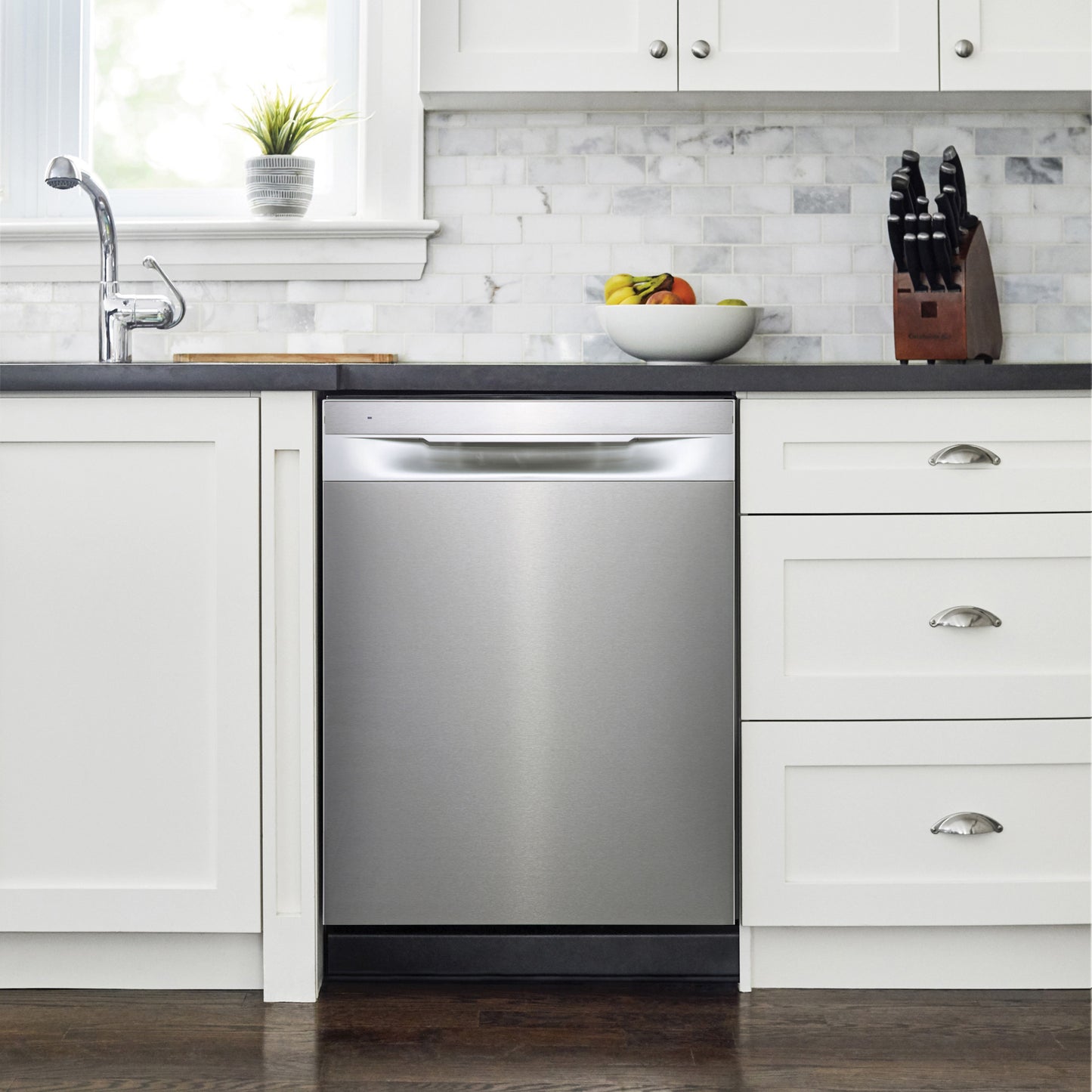 Frigidaire FDHP4336AS – Lave‑vaisselle encastrable 24 po, 49 dBA - DÉMO