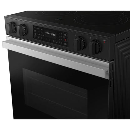 Samsung 30 po Cuisinière électrique encastrable (slide-in), capacité 6,3 pi³, finition acier inoxydable