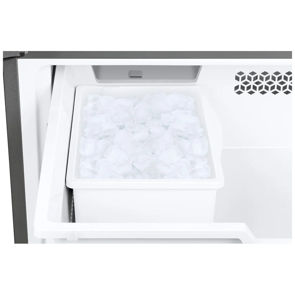Hisense 32″ PureFlat French Door Refrigerator 22.1 cu. ft. – Model RF22B3FSE